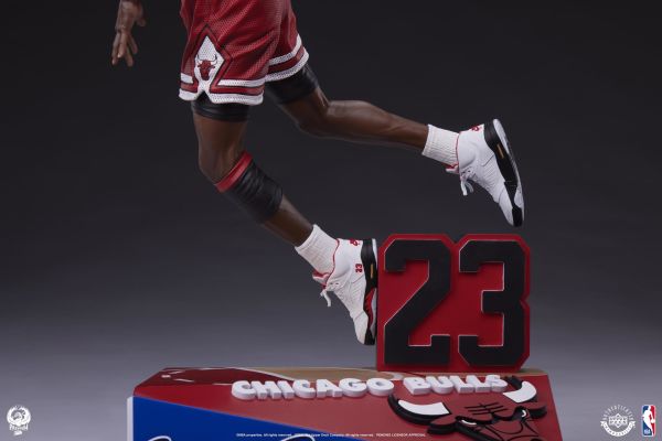 Michael Jordan Quarter Scale Statue - PRE ORDER