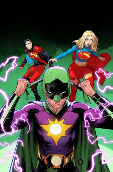 SUPERGIRL #11 CVR A DAN MORA - PRE-ORDER