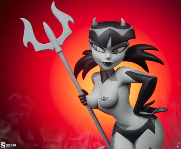 Devil Girl (Black and White Variant) Statue