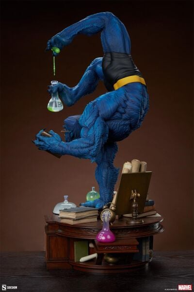 Beast Premium Format Figure Marvel Comics / Dr. Hank McCoy