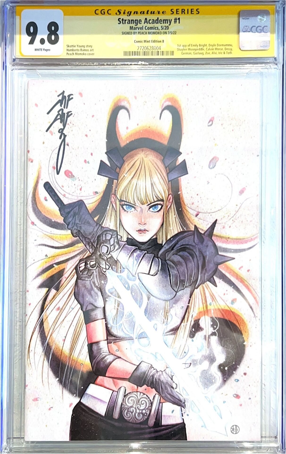 Strange Academy #1 CGC 9.8 SS | Peach Momoko İmzalı | Comic Mint Edition B Virgin Cover 600 LIMITED | First Appereance
