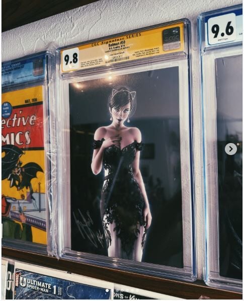 BATMAN #50 WARREN LOUW EXCLUSIVE BLACK DRESS VARIANT CGC SS 9.8 WARREN LOUW SIGNED