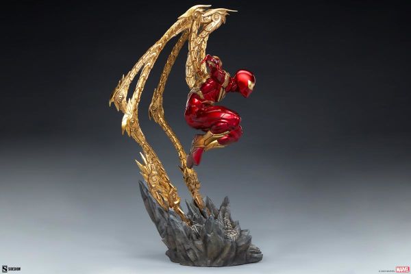 Iron Spider Premium Format Figure