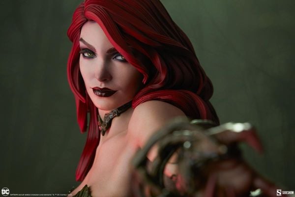 Poison Ivy Deadly Nature Premium Format Figure
