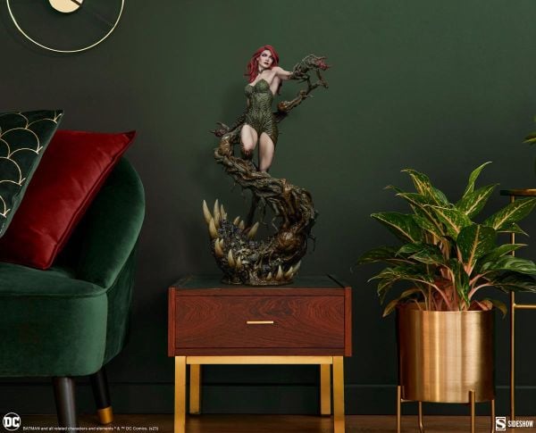 Poison Ivy Deadly Nature Premium Format Figure