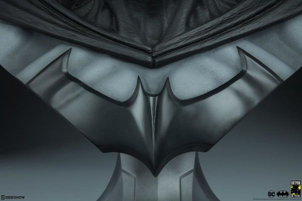 Batman 1:1 Life Size Bust - Sideshow