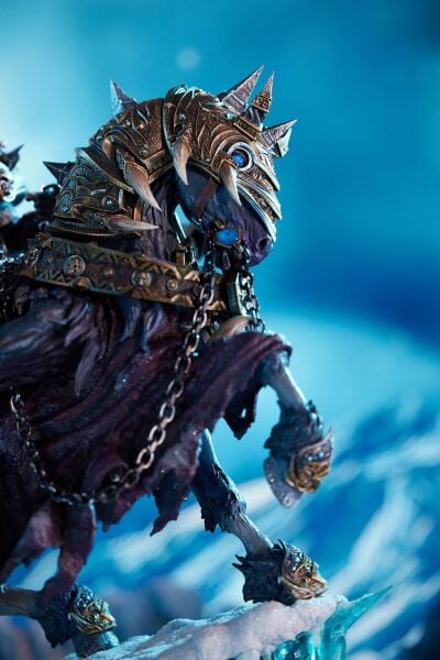 THE LICH KING & INVICINIBLE STATUE SIDESHOW COLLECTIBLES