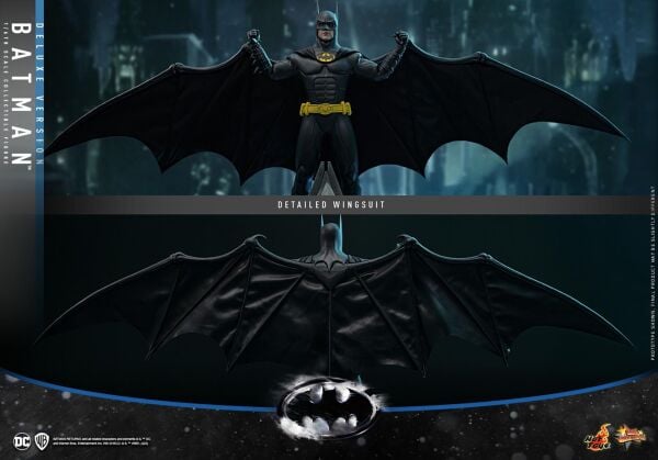 BATMAN RETURNS SIXTH SCALE FIGURE - HOT TOYS - PRE/ORDER