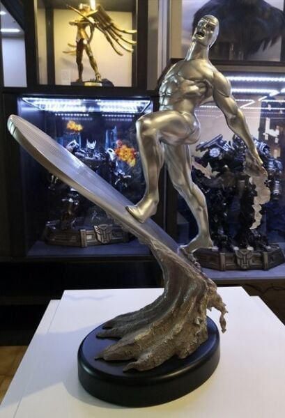 SILVER SURFER COMIQUETTE STATUE REGULAR VERSION – SIDESHOW COLLECTIBLES - LTD TO 950 PIECES
