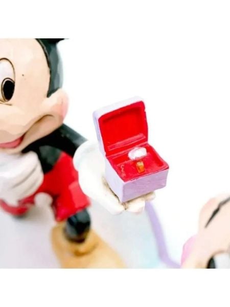 Disney Traditions - Mickey Proposing to Minnie Mouse (A Magical Moment) Enesco Statue